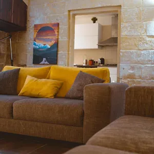 https://valletta-historic-maisonette.qawrahotelsmalta.org
